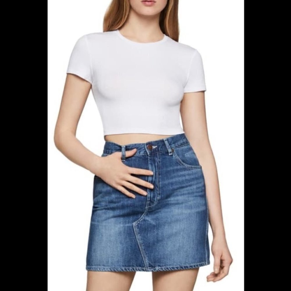 NWT BCBGeneration  Solid Crop T-shirt